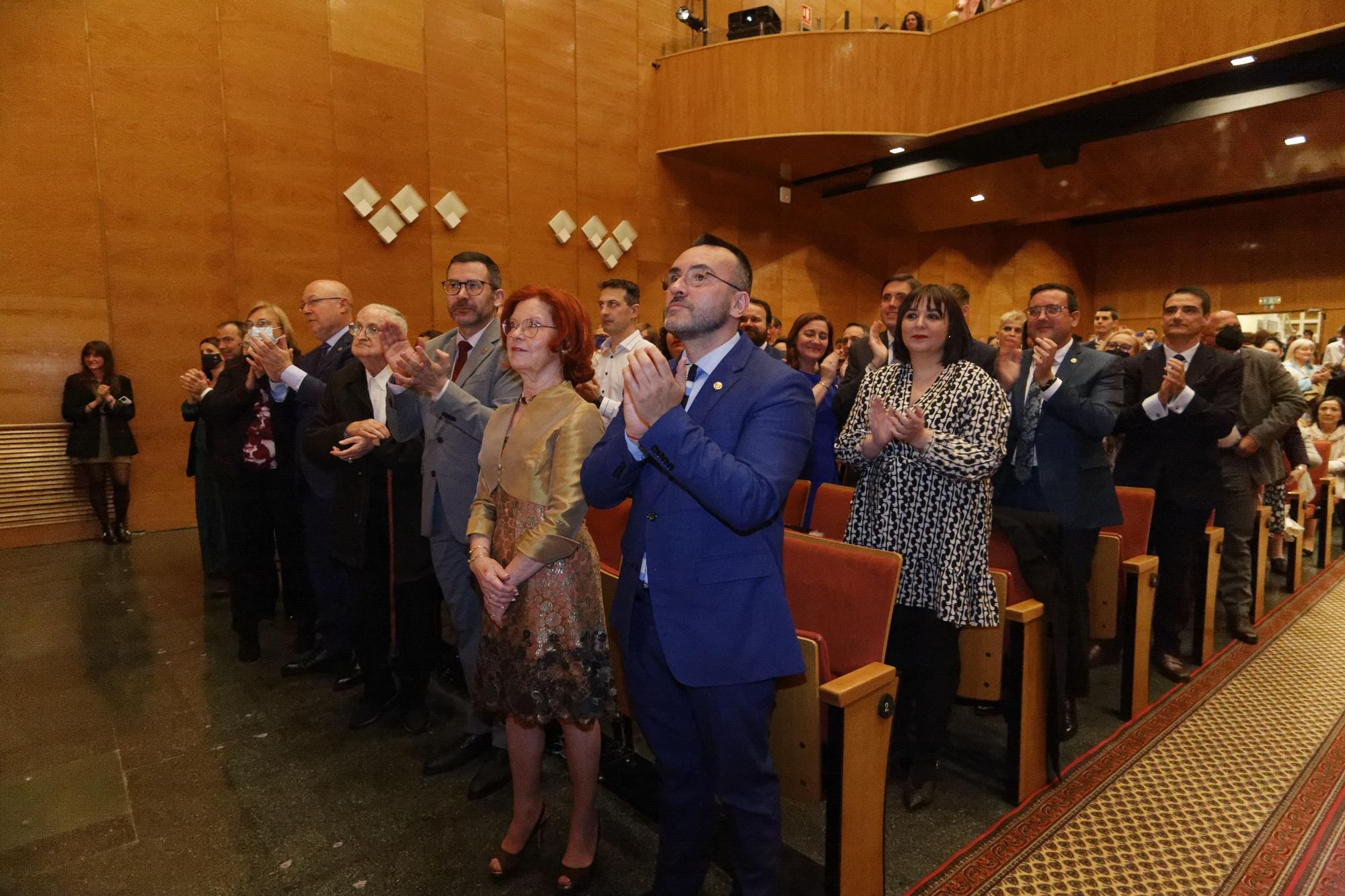 Las mejores fotos del pregón y la imposición de bandas a la reina y damas de Vila-real