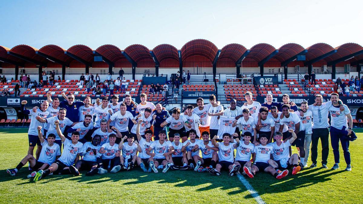 David Otorbi metió al Valencia CF en la final de la Copa de Campeones con un gol al Real Madrid en el 94