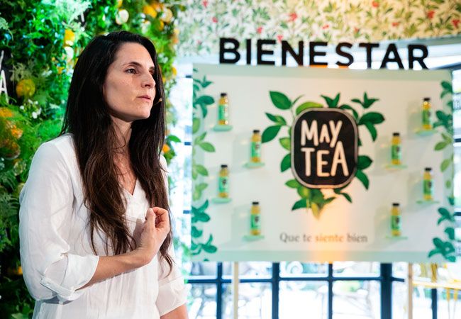Maite Aguirre, Soy Yogi en la presentación de May Tea