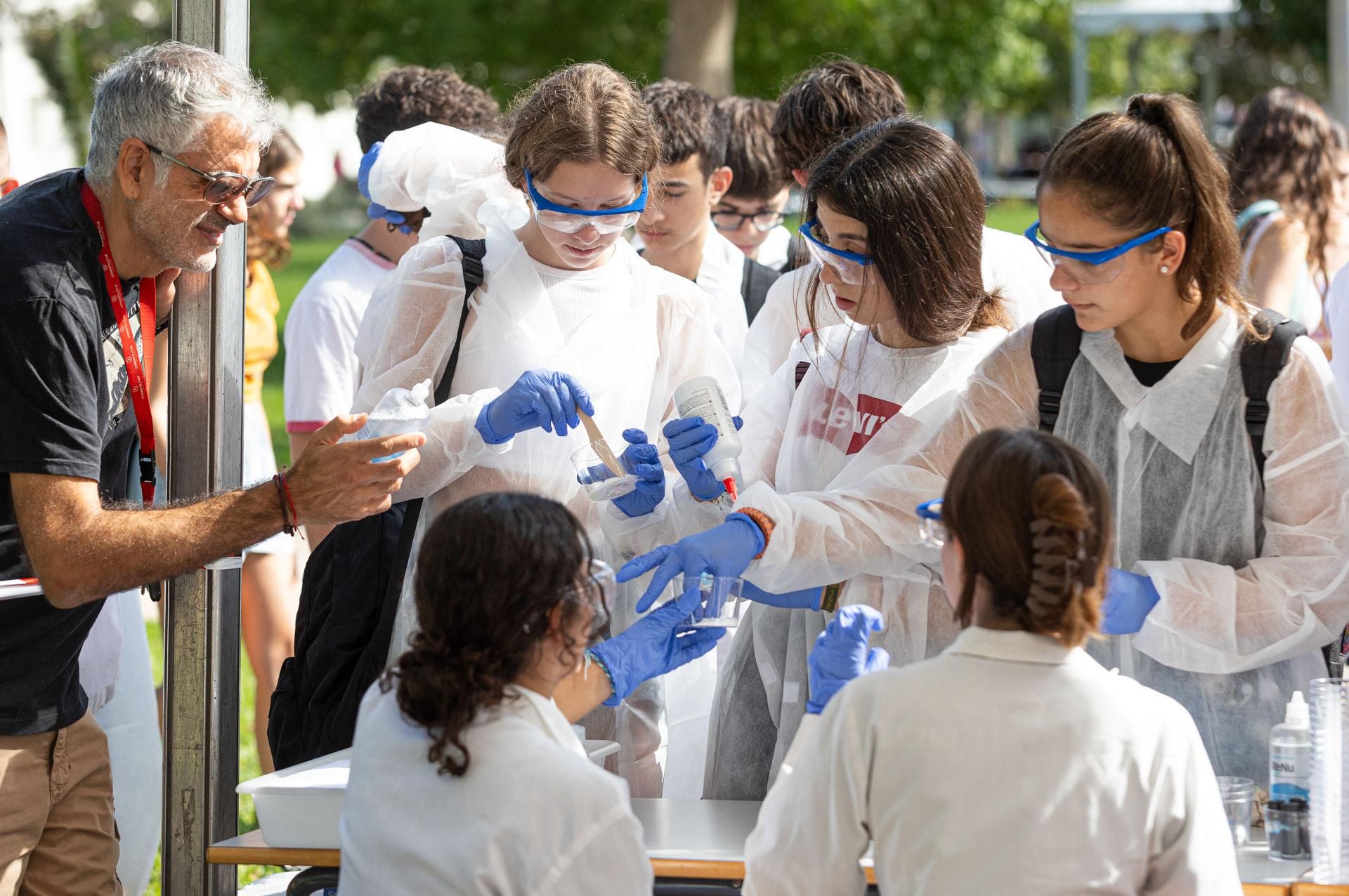 Jornada matinal de la "Noche de la Investigación Europea" en la UA