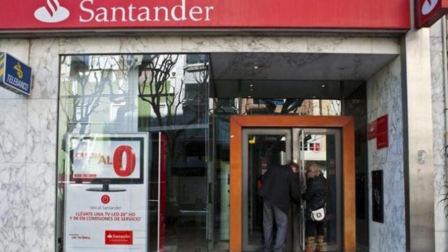 El Santander gana un 24% menos en el primer trimestre