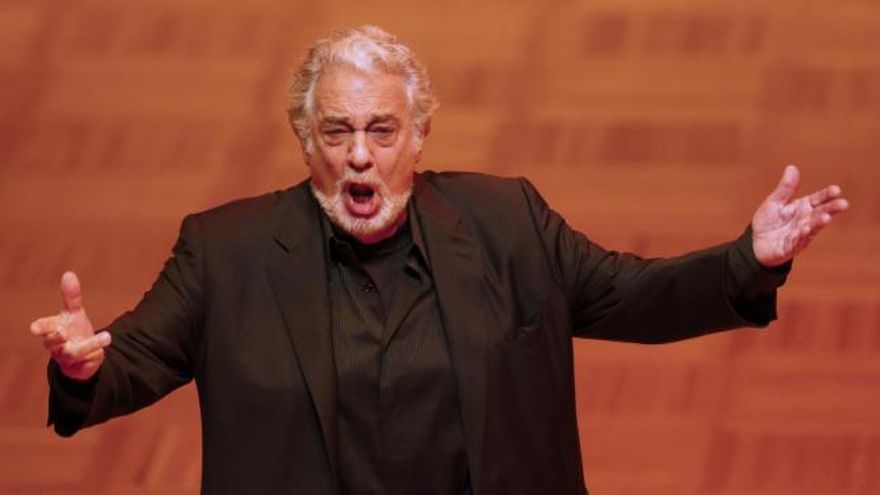 Plácido Domingo cancela sus actuaciones en el Teatro Real