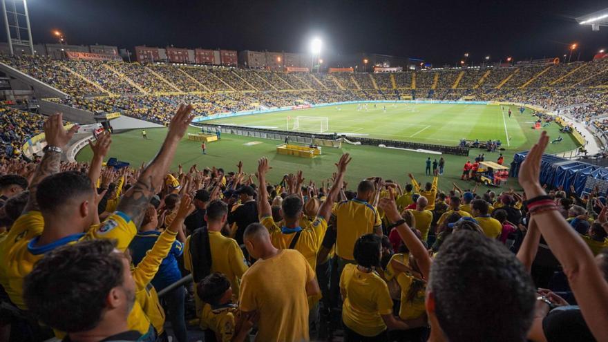 Panorámica del Estadio de Gran Canaria desde la grada Naciente en un partido de la presente temporada. | | LP/DLP