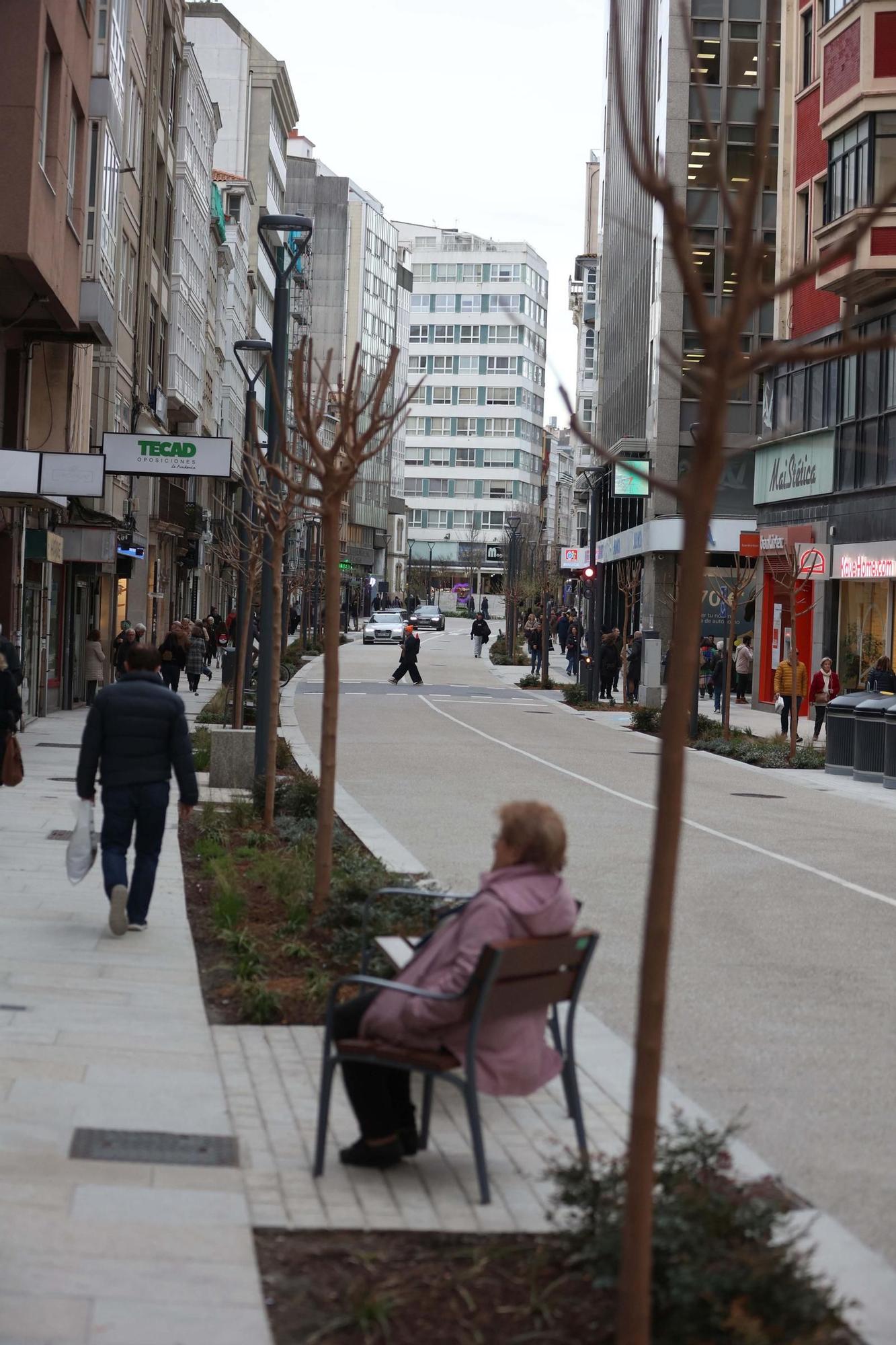 La calle San Andrés reabre al tráfico