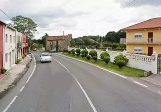 La Diputación construirá aceras de A Patiña a Brexo Lema y tirará una casa antigua