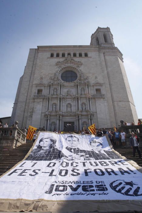 Estudiants, professors i personal de la UdG s''han manifestat a Girona