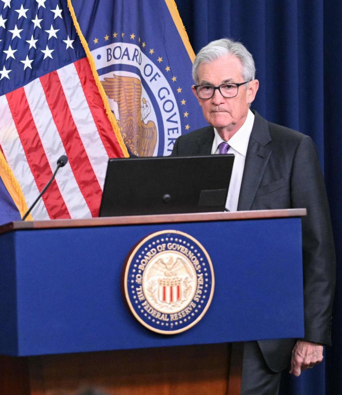La Fed manté els tipus d’interès i la previsió de tres baixades el 2024