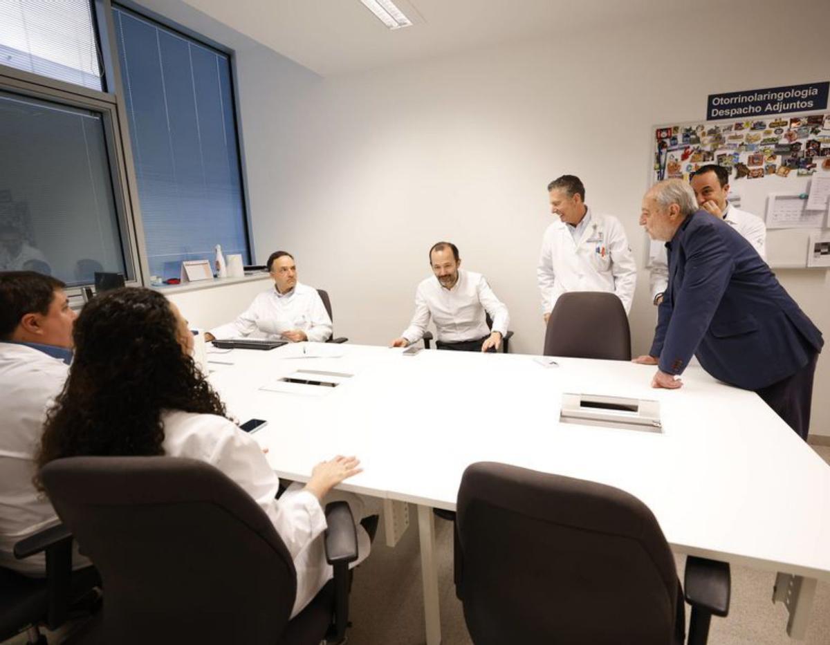 Otorrino del HUCA: las claves de medio siglo en la élite médica