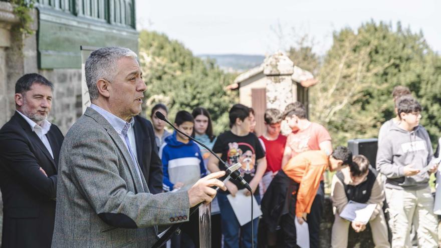 Valentín García, ayer en la entrega
de unos premios en Ourense. |  
// ALAN PÉREZ