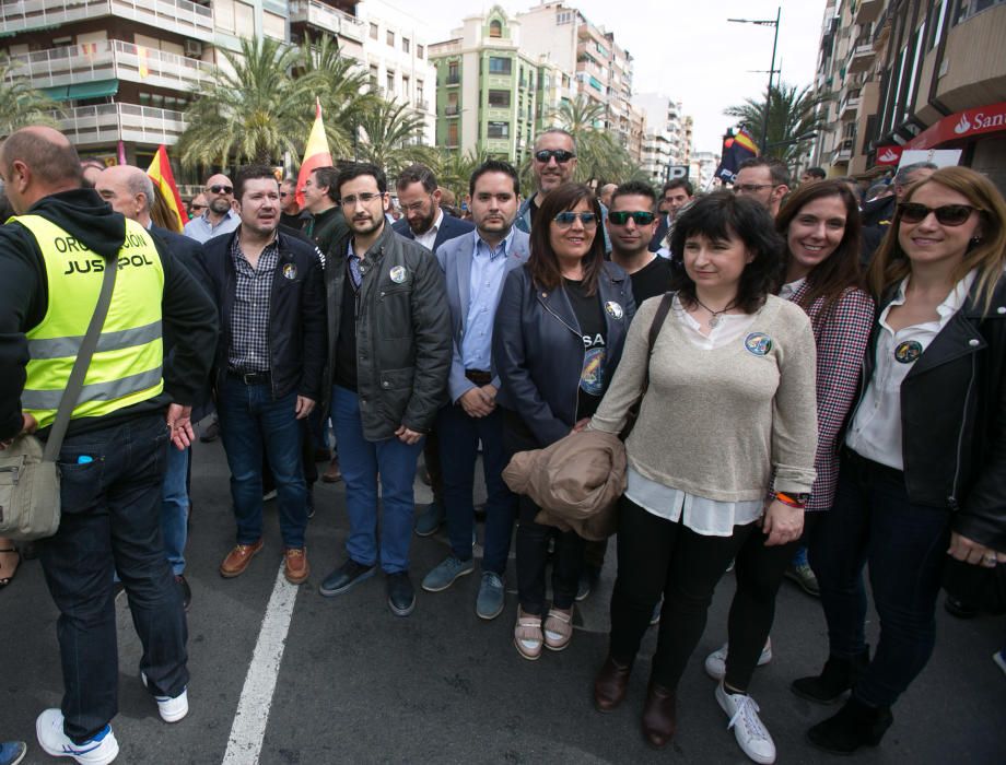 Manifestación por la equiparación salarial convocada por la asociación de policí­as Jusapol en Luceros