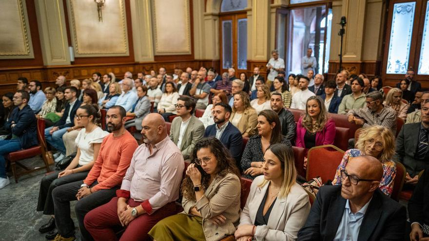 Franco o César Manrique, entre los nuevos vocales de los cinco tagorores