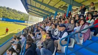 El Mosconia llena su estadio: una multitud acompañó al equipo en su choque contra el Vallobín
