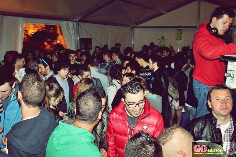 GALERÍA DE FOTOS - Carpa Cardona Vives (Sábado 29)