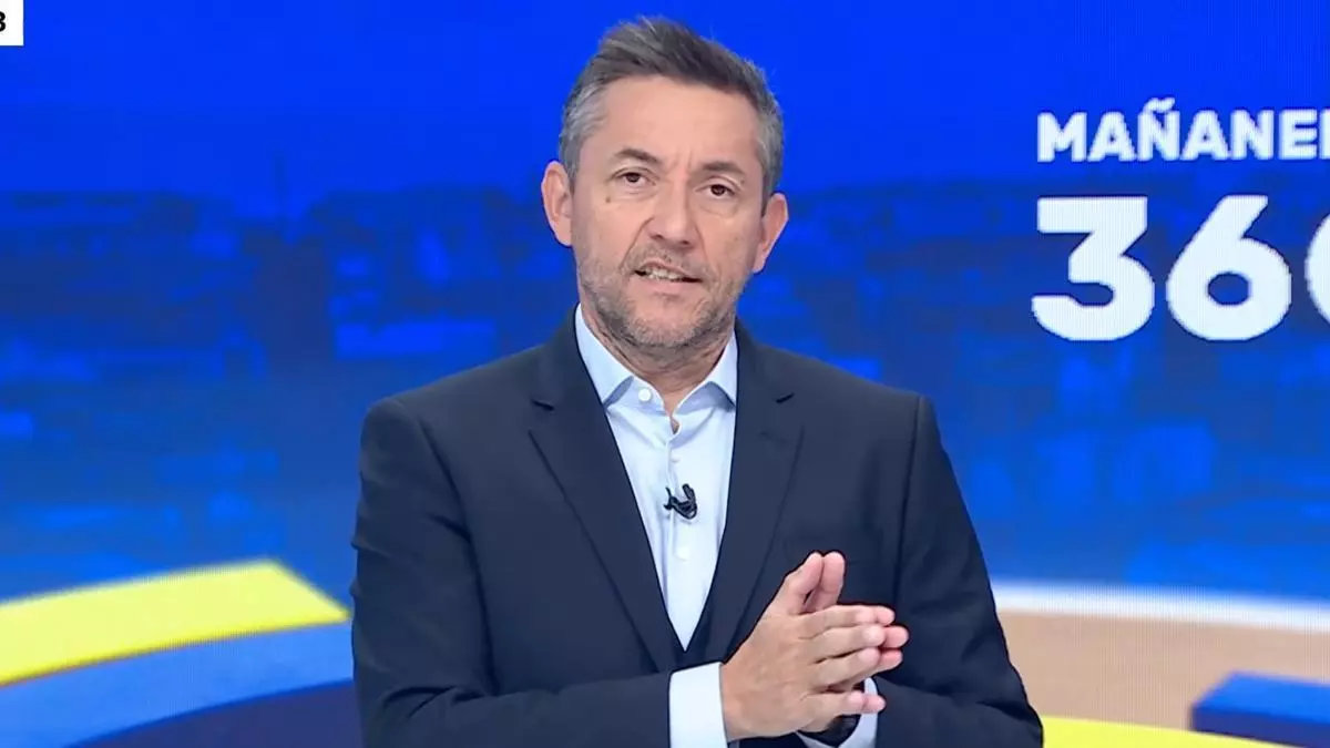 Javier Ruiz denuncia un nuevo episodio de acoso de Vito Quiles durante un acto en una iglesia