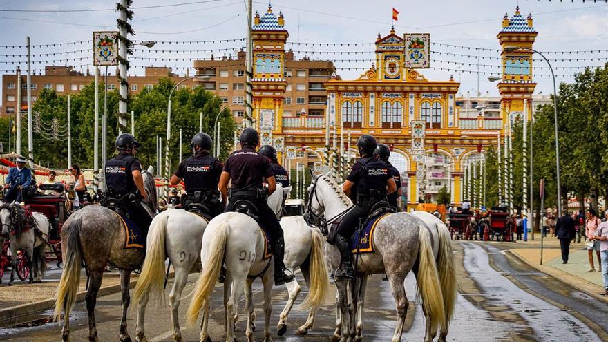 Policías de paisano vigilarán la Feria de Abril dentro y fuera en la &#039;Operación Albero&#039;
