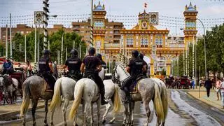 Policías de paisano vigilarán la Feria de Abril dentro y fuera en la 'Operación Albero'