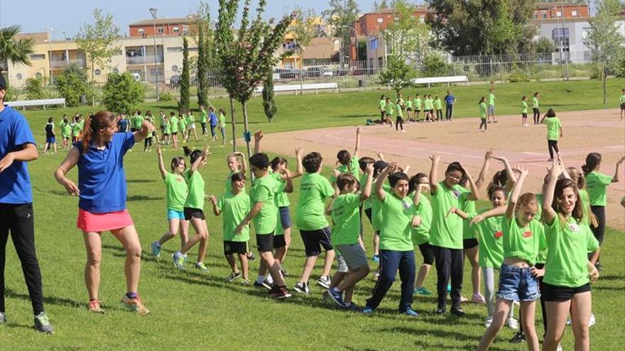 15 colegios trasladan a la calle la Educación Física