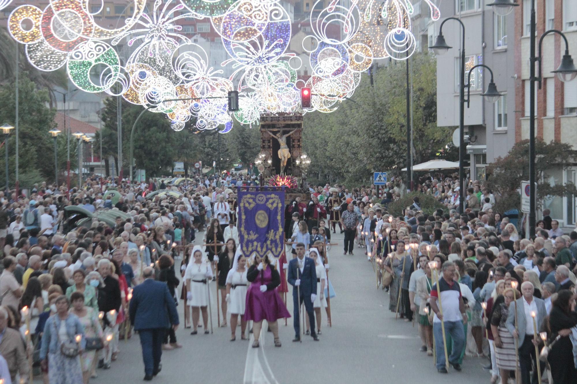 La procesión de las Festas do Cristo de Cangas