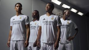 Bellingham, Camavinga, Alaba y Vinicius lucen la nueva equipación