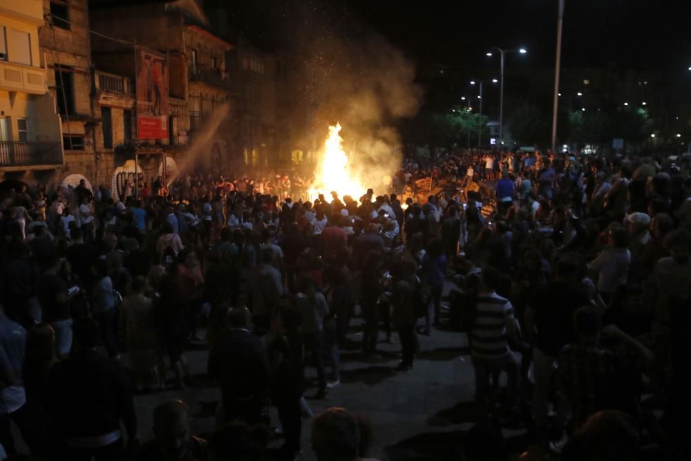 Vigo disfruta de la noche de San Juan