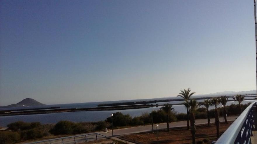 Imagen de Puerto Mayor tomada desde el puente de El Estacio.