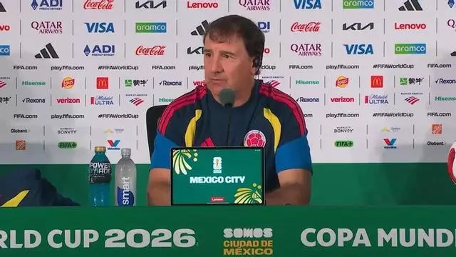 Néstor Lorenzo: "James no hizo un mal partido"