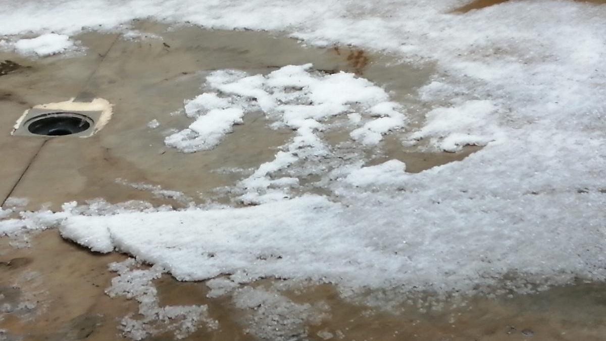 Intensa granizada en La Montiela