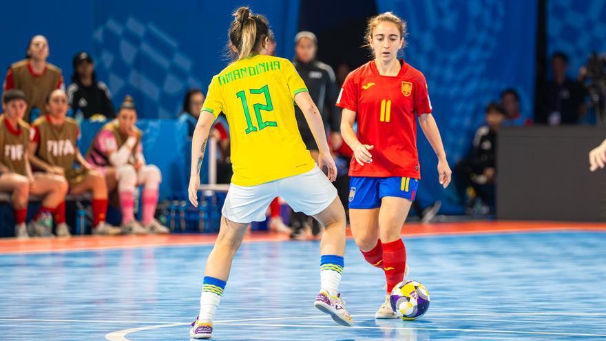 España paga un mal inicio ante Brasil y se queda sin jugar la final