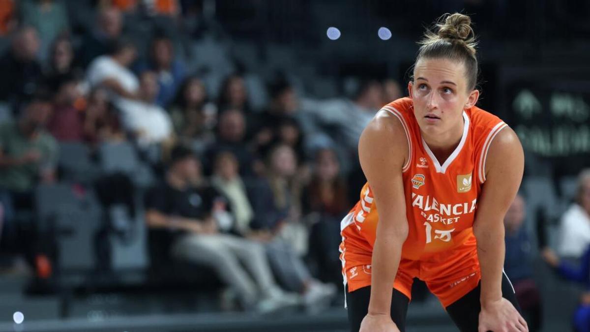 Leo Fiebich, jugadora del Valencia Basket.