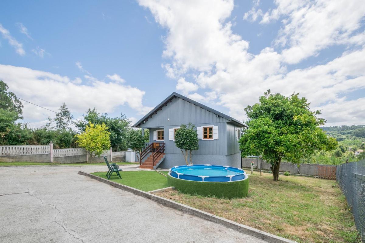 Casa con piscina en Anceis (Cambre)