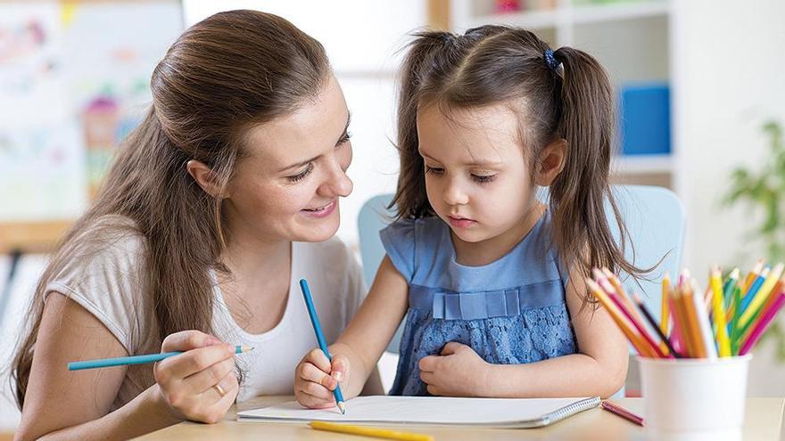 La concialiación del trabajo con el cuidado de los hijos puede ser una tarea complicada.