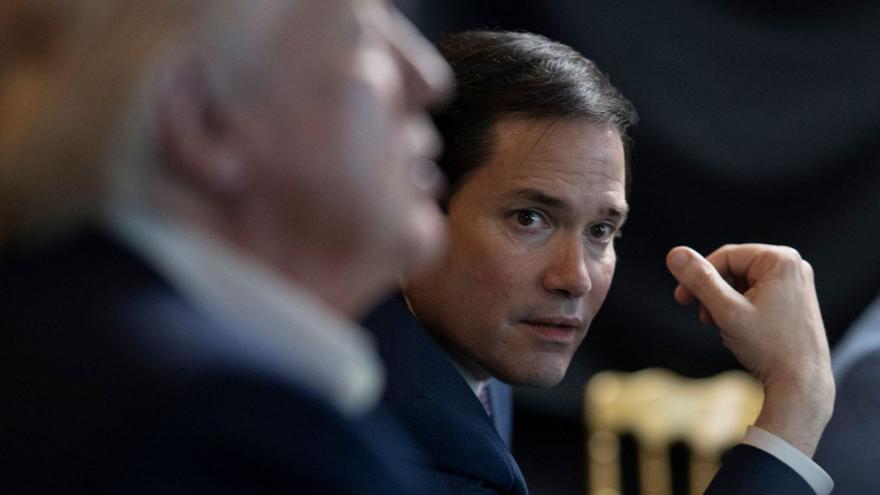 Marco Rubio, secretari d’Estat dels EUA, a la sala des d’on es va dirigir la captura de Maduro. | ASSOCIATED PRESS / LAPRESSE