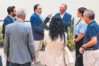La patronal y los sindicatos se plantan ante el cónclave sobre financiación que perseguía Mazón