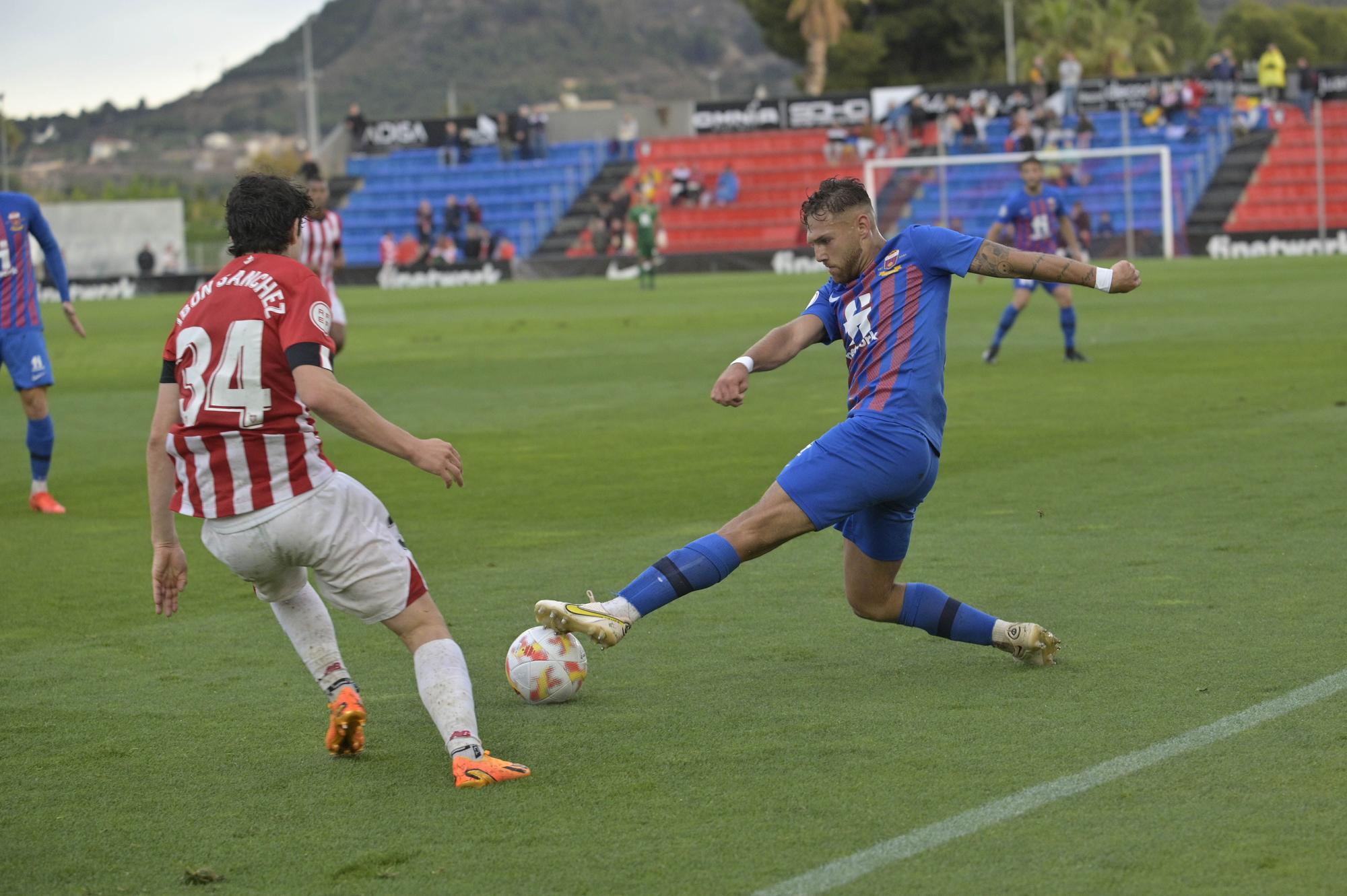 El Eldense cree hasta el final