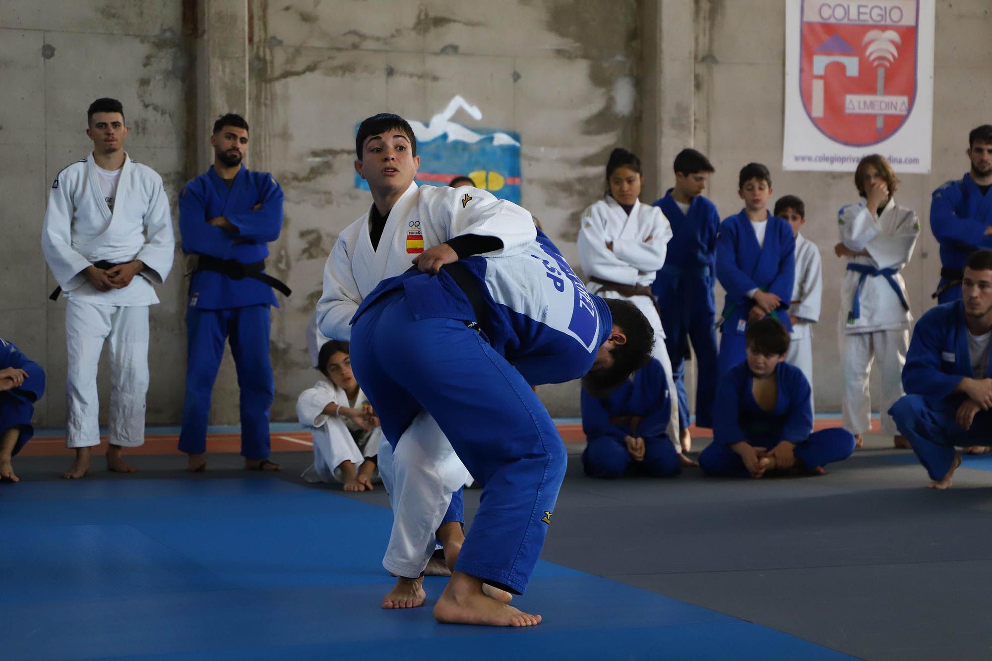 Clinics de la olímpica Julia Figueroa en Córdoba