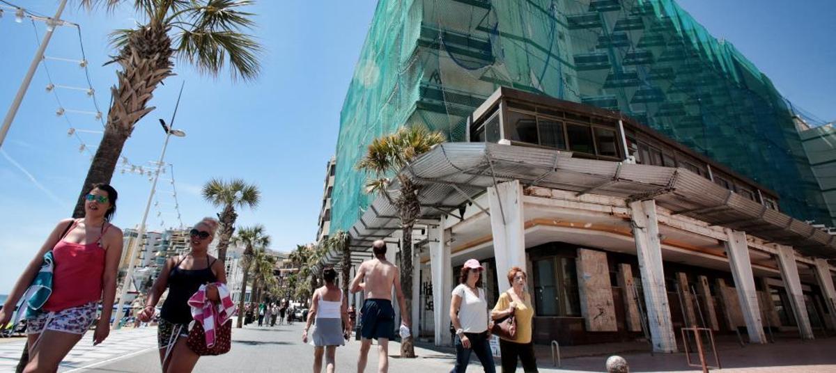 Una imagen del Hotel Selomar, que ha desbloqueado su problemática con la línea de dominio público