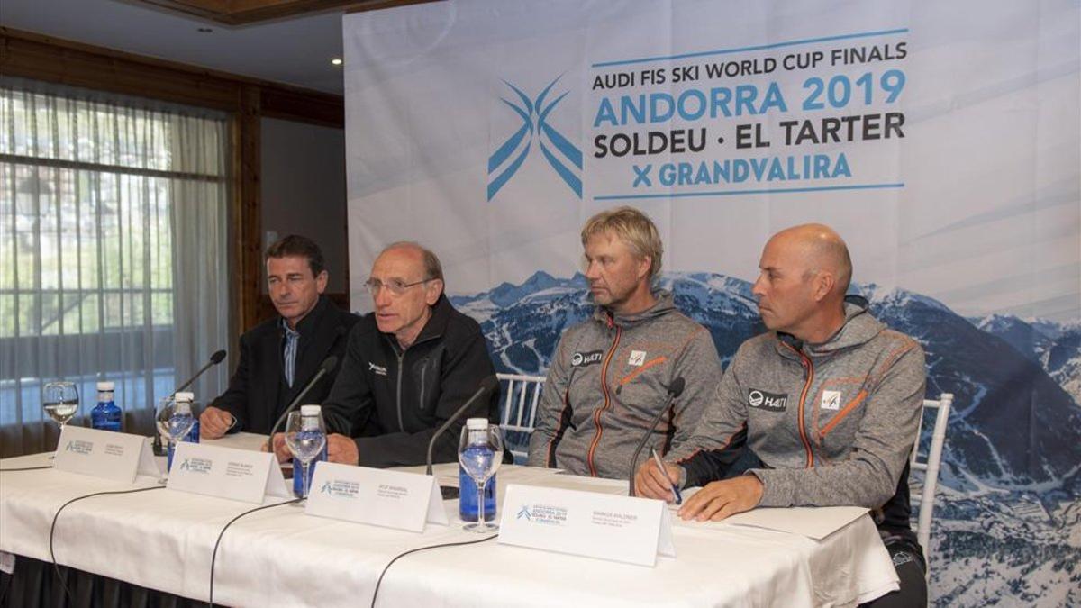 Rueda de prensa de los responsables técnicos de la Federación Internacional de Esquí