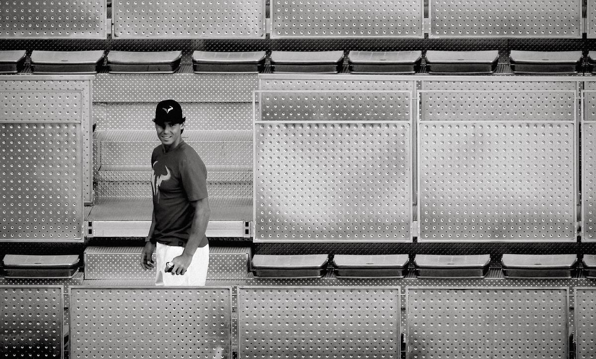 Rafa Nadal se retira del tenis profesional.