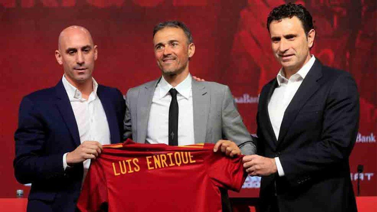 Luis Enrique acudirá con su cuerpo técnico a La Cerámica