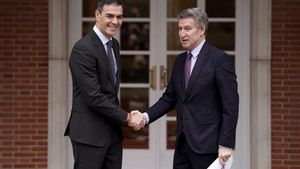 Madrid. 13.03.2025. Pedro Sánchez y Alberto Núñez Feijóo en el Palacio de la Moncloa