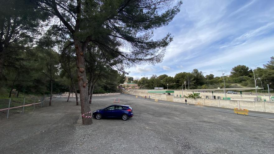Sin usuarios el aparcamiento gratuito que el Ayuntamiento de Palma ha abierto junto a Marivent para 800 plazas