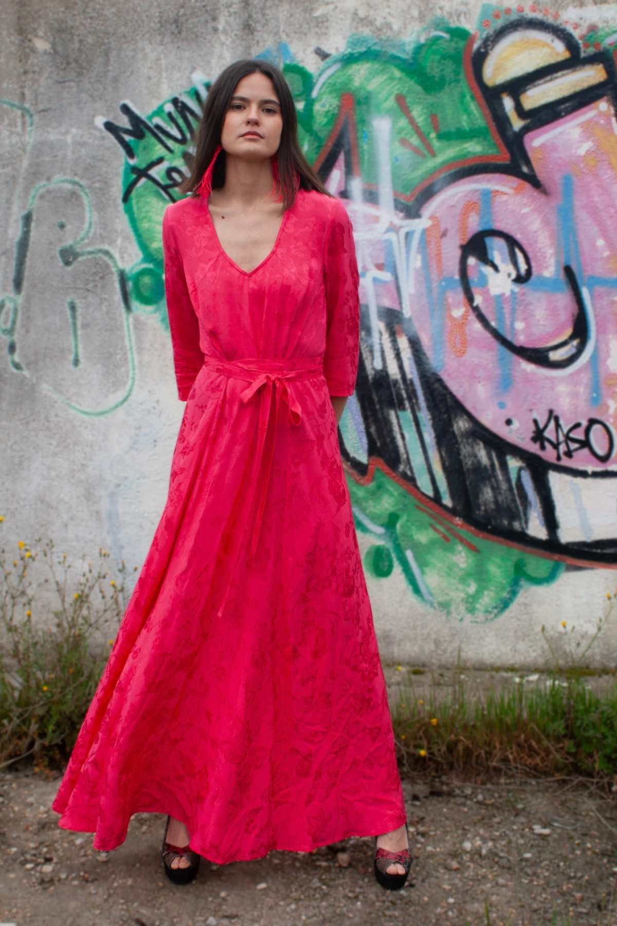 Vestido midi fucsia de Bemeknes