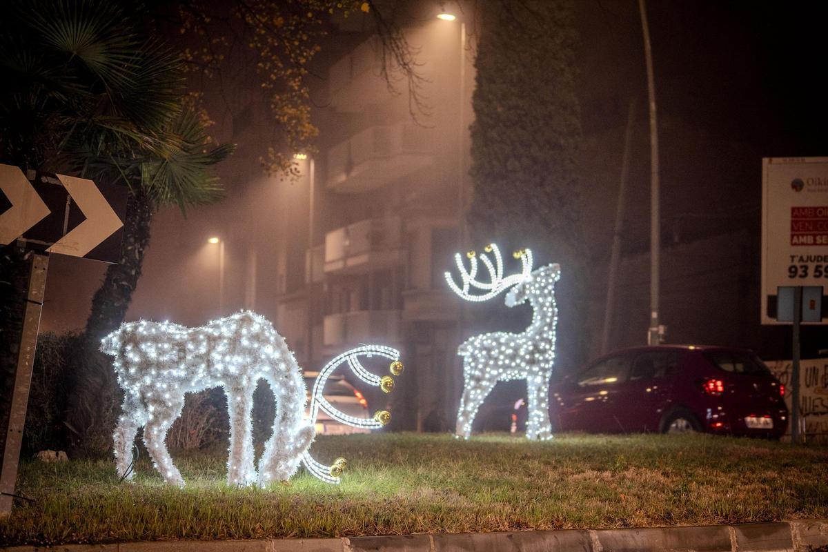Els rens que hi havia l'any passat a la plaça de la Creu; aquest any ja no hi ha res