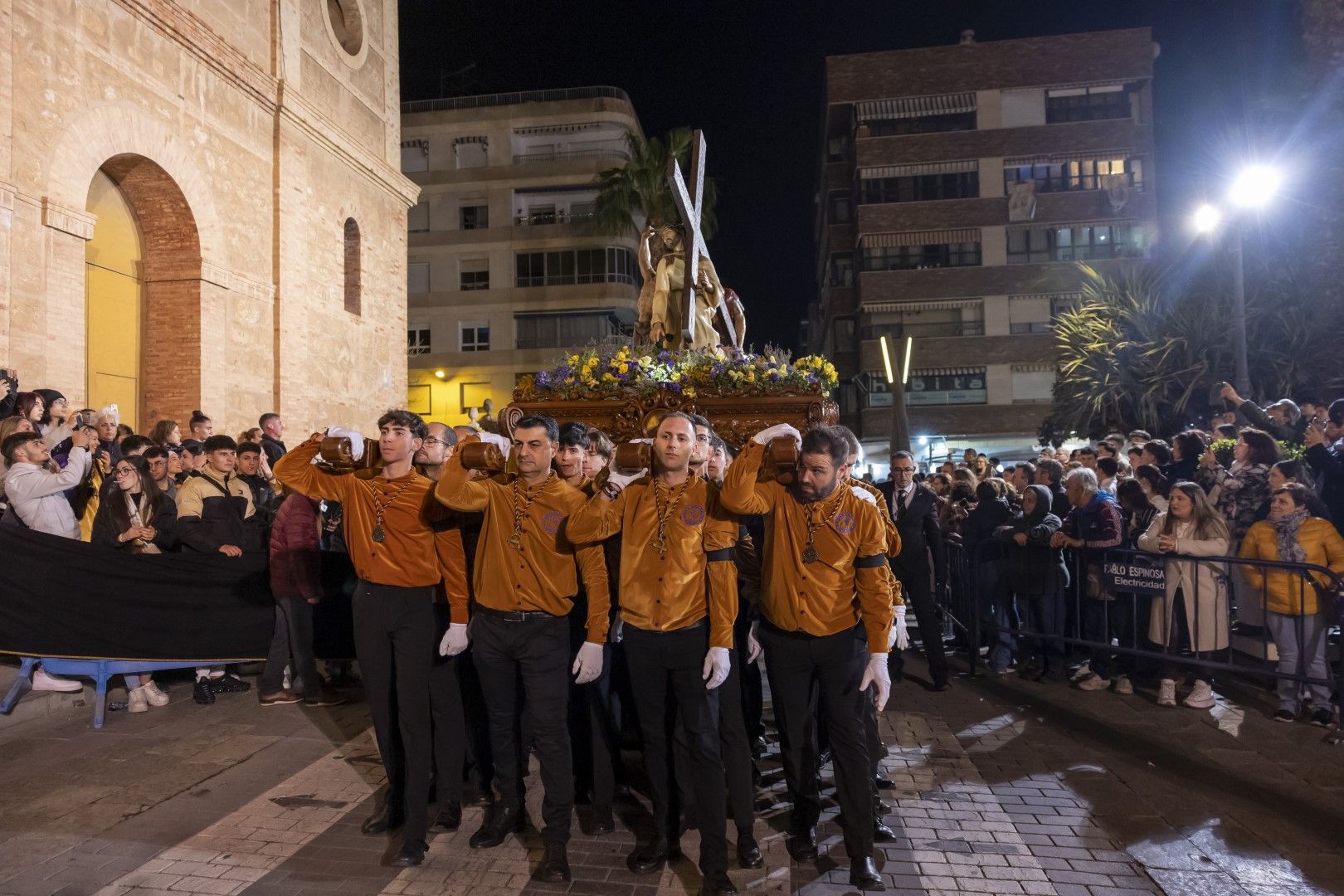 Encuentro de la Vía Dolorosa en Torrevieja del Miércoles Santo con la presencia del obispo José Ignacio Munilla