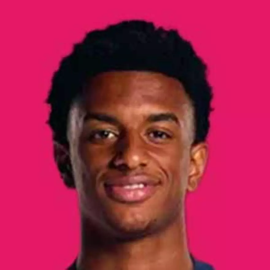 Retorna Balde a la zaga titular
