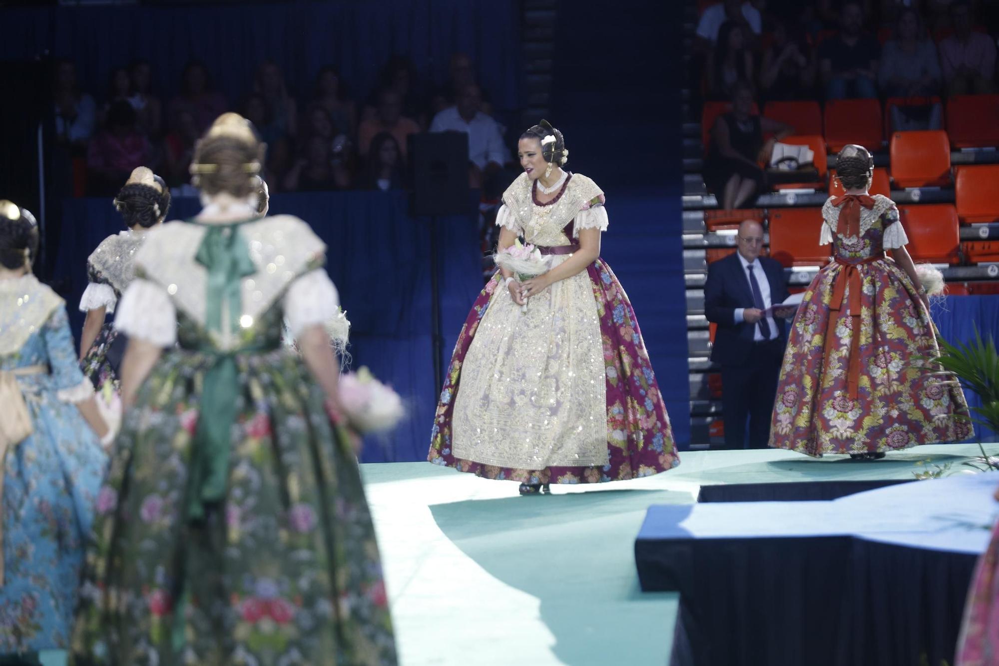 La reacción de las falleras elegidas al escuchar sus nombres