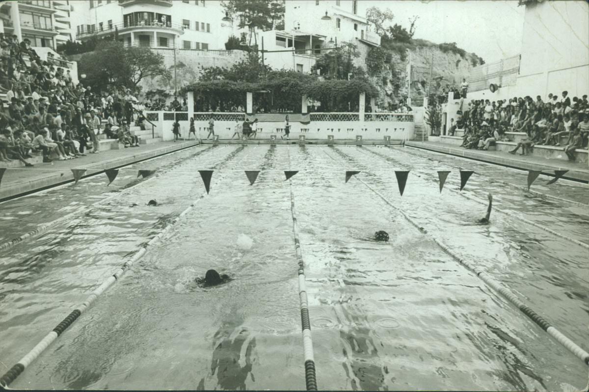 Vista de la antigua instalacxiónn de s'Aigo Dolça