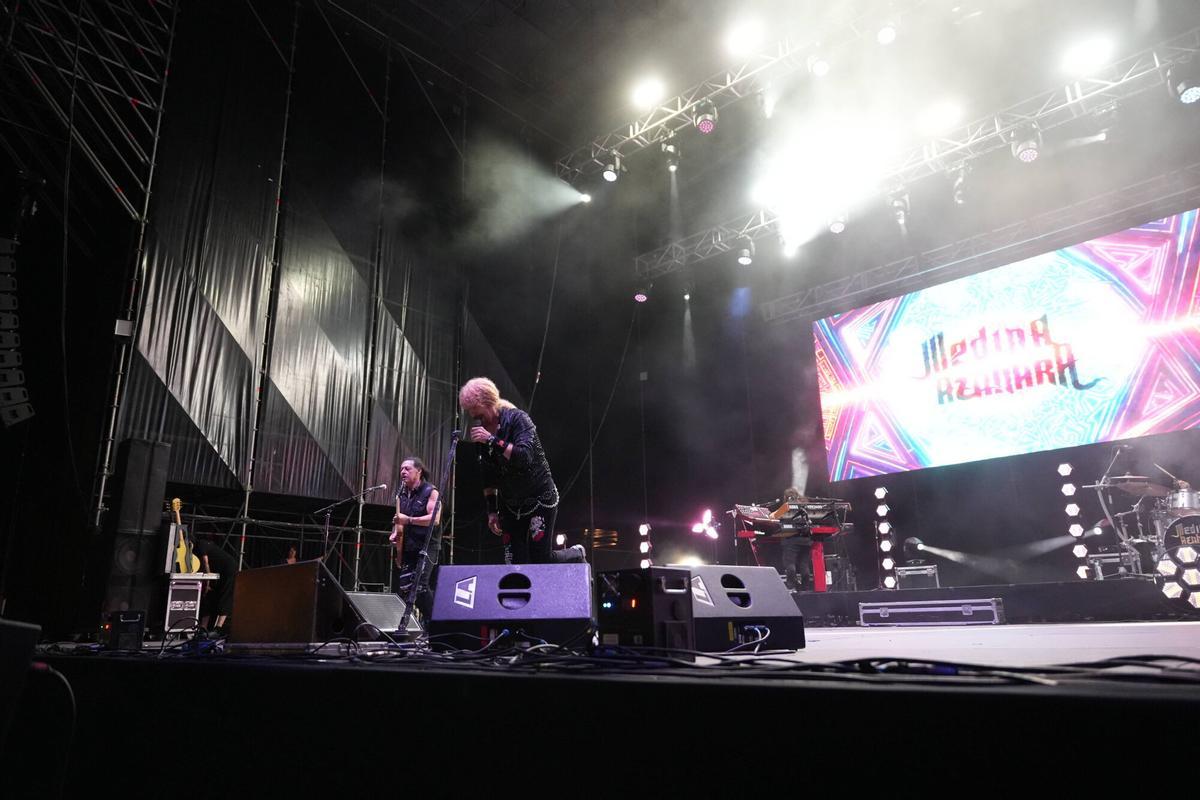 Medina Azahara desata la nostalgia en su último concierto en Badajoz