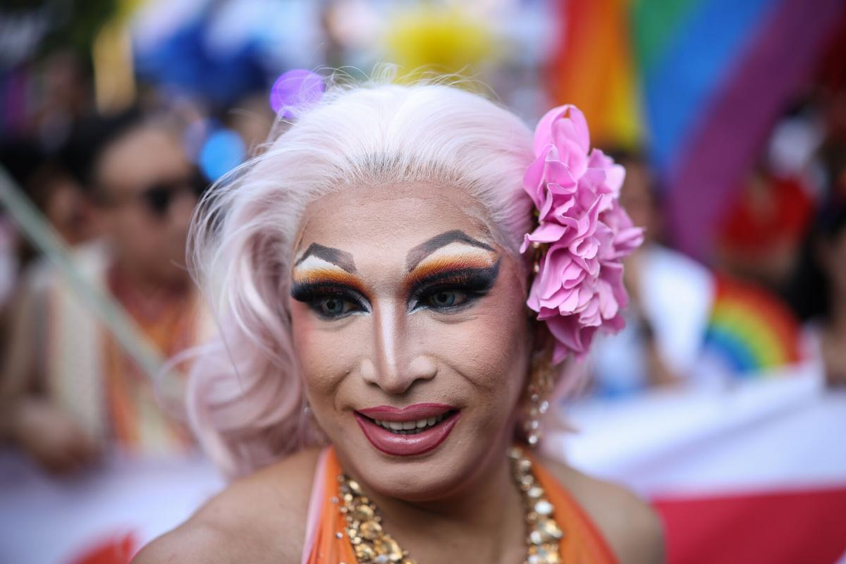Una drag queen durante la manifestación estatal del Orgullo LGTBI+ 2026