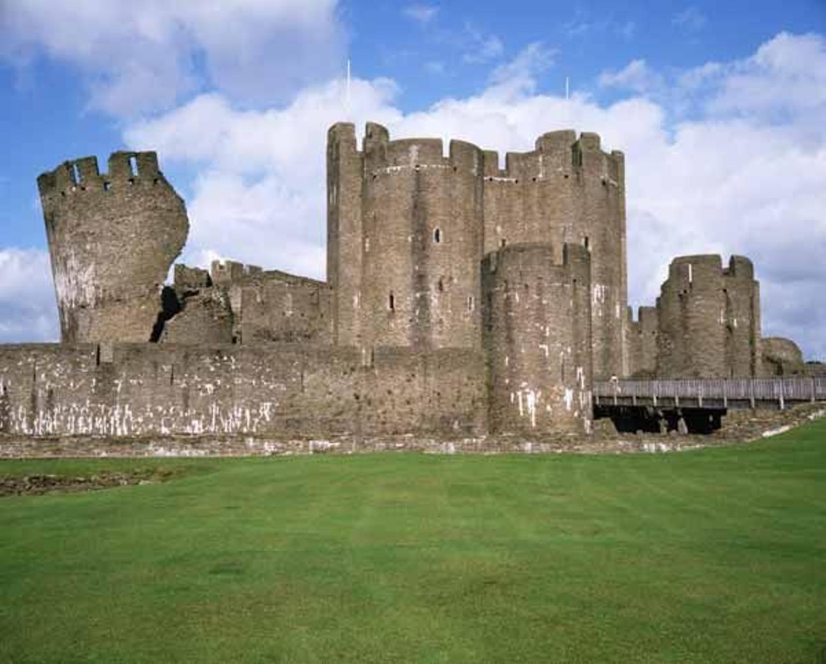 El castillo de Caerphilly es el más grande de todos